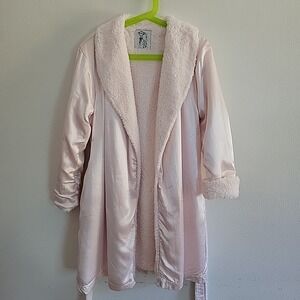 Little Giraffe Chenille Satin Robe Girls 2 Pink Belted Casual Lounge Reversible